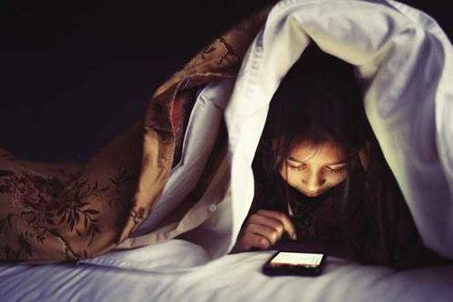 'Trăm đường hại' do thức khuya và cách lấy lại sức khỏe