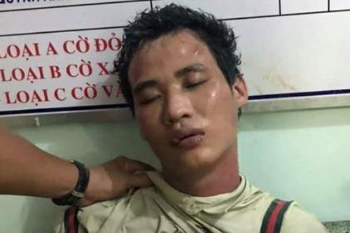 Giải cứu 2 mẹ con bị đối tượng ngáo đá khống chế