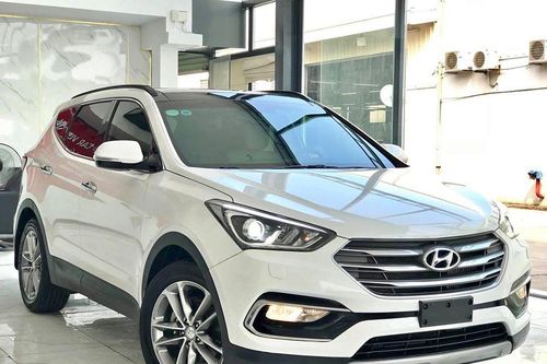SUV tháng 5: Toyota Fortuner nhường ngôi vương cho Hyundai SantaFe