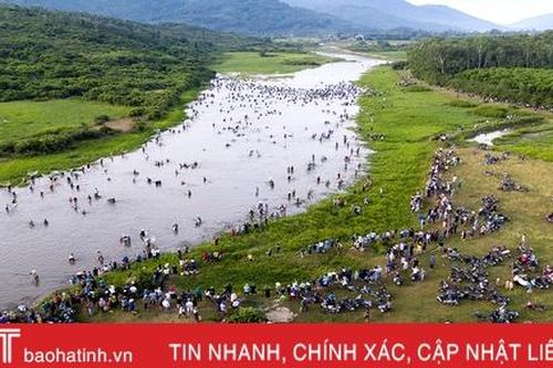 Lễ hội đánh cá 'độc nhất vô nhị' ở Hà Tĩnh