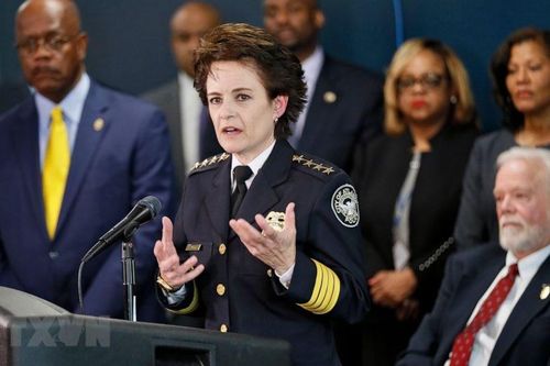 Mỹ: Cảnh sát trưởng Atlanta từ chức do cảnh sát bắn chết người da màu