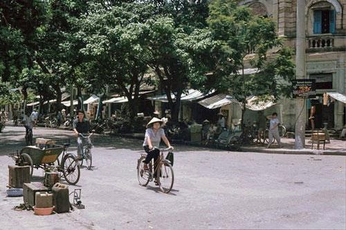 Phà Bính và những hình ảnh gây thương nhớ về Hải Phòng những năm 1990