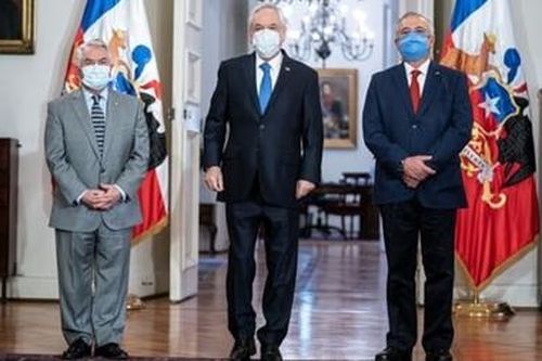 Để Chile 'sa lầy' vào COVID-19, Bộ trưởng Y tế phải từ chức