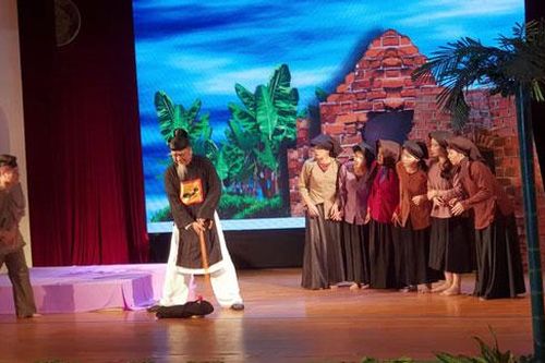 Đáng để học tập