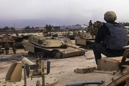 Bất ngờ nghĩa địa xe tăng M1A2 Abrams tại Iraq