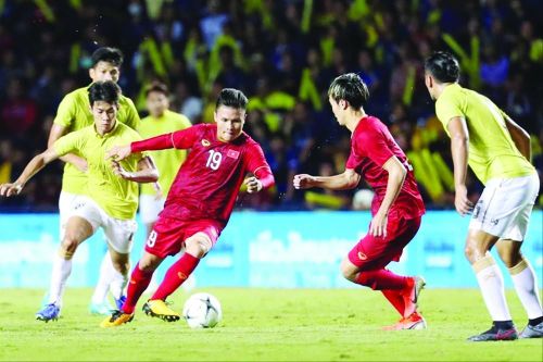 V-League 2020: Quang Hải có tới 271 phút chưa 'nổ súng'