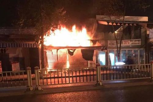 Căn nhà khóa trái bất ngờ bùng cháy, 2 người tử vong thương tâm