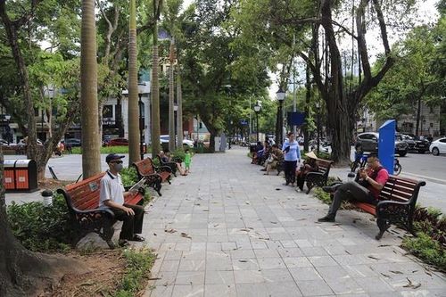 Công viên tiền tỷ với mô hình xe đạp công cộng đầu tiên tại Hà Nội