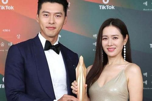Phát cuồng vì Son Ye Jin và Hyun Bin, dân mạng soi từ trang phục tới xế hộp, lại còn 'khủng bố' cả stylist của cặp đôi này