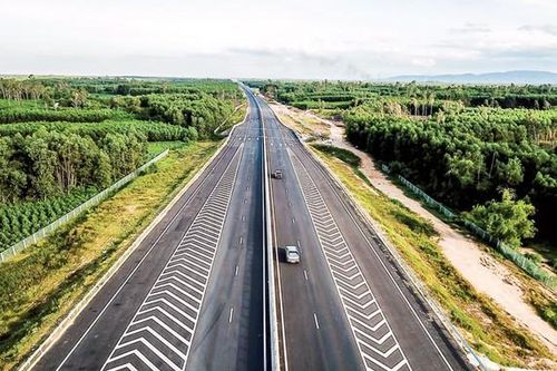 Chuyển từ PPP sang đầu tư công: 'Bước lùi' chính sách