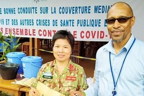 Chiến sĩ 'Mũ nồi xanh' trên tuyến đầu chống dịch