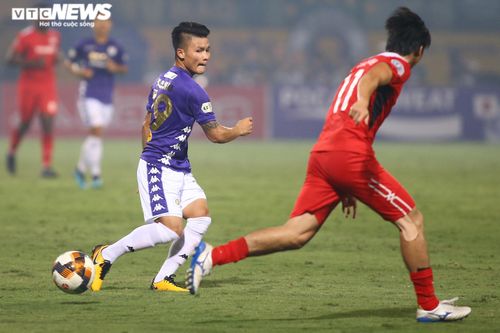 Quang Hải chấn thương, Hà Nội FC khủng hoảng lực lượng