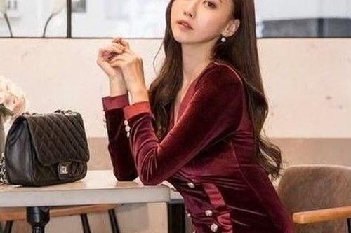 Nếu chị em không muốn mắc bệnh tim sớm thì bỏ ngay kiểu ngồi cứ tưởng là lịch sự này