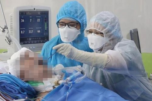 Chữa trị cho bệnh nhân nước ngoài mắc COVID-19: Đạo đức ngành y và truyền thống Việt Nam