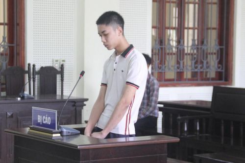 Lĩnh án chung thân vì đâm chết 2 người