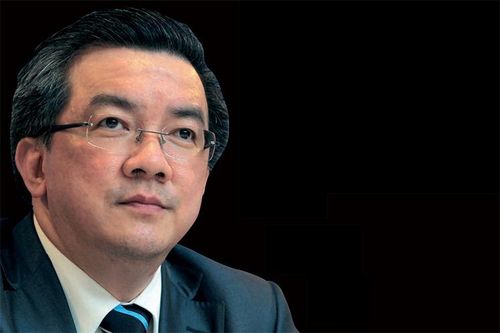 Nhờ dịch Covid-19, ông chủ xưởng găng tay Malaysia thành tỷ phú USD