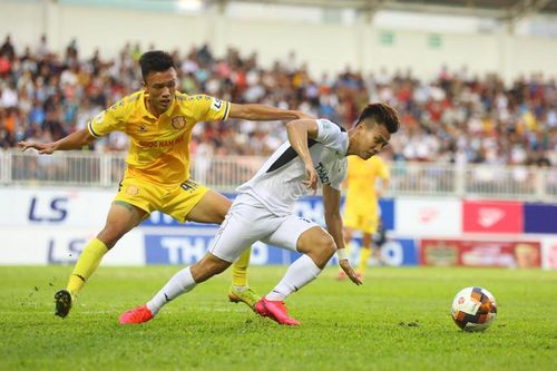 Vòng 5 V-League 2020: Hà Nội FC gặp khó khi mất Quang Hải, HAGL mở hội tại Pleiku?