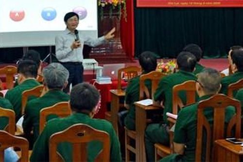 Binh đoàn 15 tổ chức bồi dưỡng kiến thức pháp luật kinh doanh cho doanh nghiệp