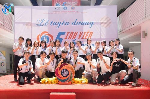 Trường ĐH Mở TP. HCM: Tuyên dương 'Sinh viên 5 tốt'