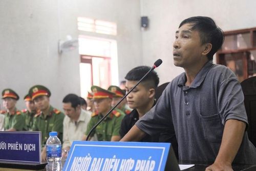 Cha của nữ sinh giao gà nghi còn hung thủ chưa bị bắt