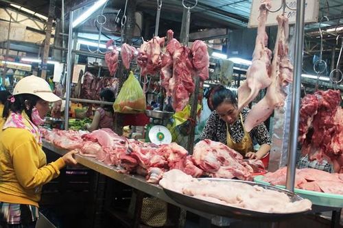 Hậu Giang cho phép doanh nghiệp bán thịt heo bình ổn thấp hơn giá thị trường