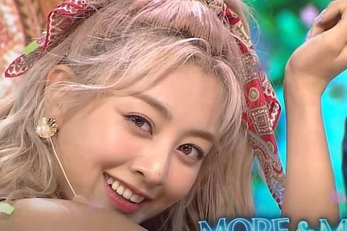 Màn ending của Ji Hyo (Twice) bị nhà đài 'cắt không thương tiếc'