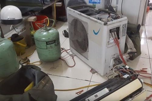 Thợ điện lạnh kêu oan vì bị mang tiếng 'chảnh' trong trong mùa nắng nóng