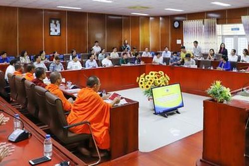 Tìm giải pháp phát triển bền vững cộng đồng Khmer Nam bộ