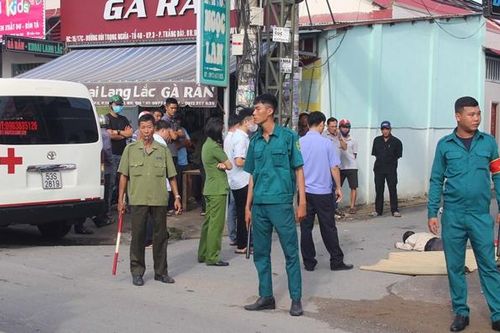 Người đàn ông tử vong bất thường bên đường