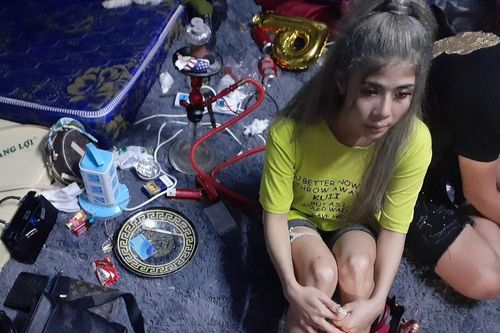 Cô gái bỏ gần 35 triệu mua ma túy mở tiệc sinh nhật