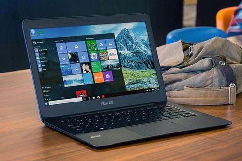 Khoe mua bản quyền Windows, người dùng bị dân mạng nói 'phí tiền'