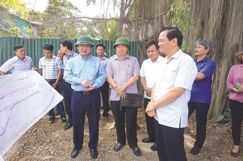 Thúc tiến độ dự án đường Tản Lĩnh - Yên Bài