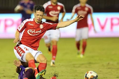 Công Phượng lại bị bắt bài