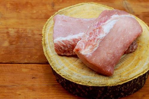 Chàng thanh niên bị sán dây ký trùng khắp người do ăn thịt lợn tái