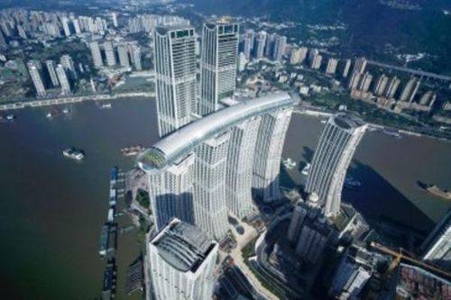 Cận cảnh tòa nhà nằm ngang cao nhất thế giới