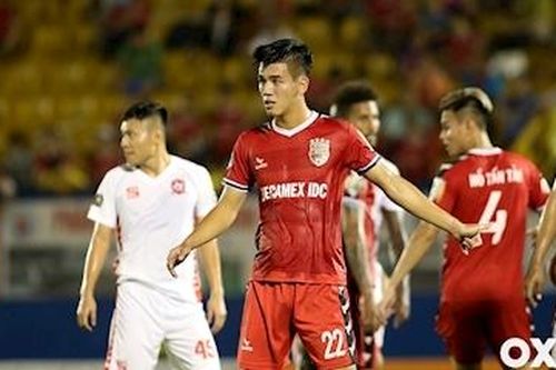 Ngắm siêu phẩm của Tiến Linh vào lưới Quảng Nam