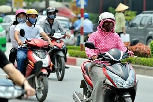 Miền Bắc nắng nóng 37 độ C, chiều tối có mưa dông
