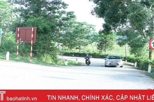 Nhiều tuyến đường ở Vũ Quang không có gờ giảm tốc, tiềm ẩn tai nạn giao thông