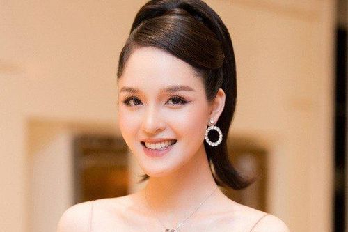 Á hậu Hoàng Anh tái xuất đầy quyến rũ, tiết lộ bí quyết thon gọn sau khi sinh con thứ 2
