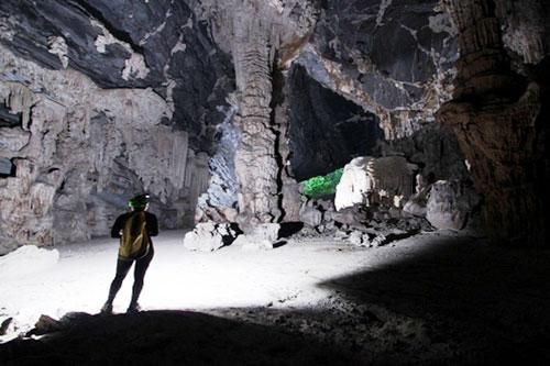 Cùng chiêm ngưỡng vẻ đẹp đến 'nghẹt thở' ở Sơn Đoòng