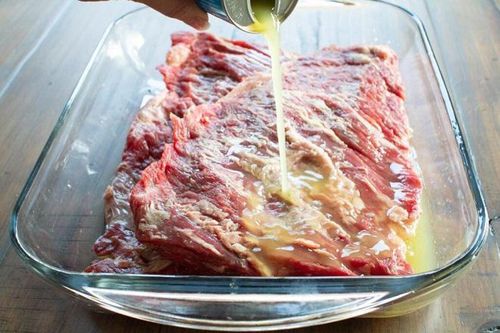 Ướp thịt bò với 1 nguyên liệu đặc biệt: Miếng nào miếng nấy mềm - mọng, ngon như ở nhà hàng