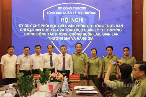 Quyết tâm đẩy lùi buôn lậu, gian lận thương mại và hàng giả