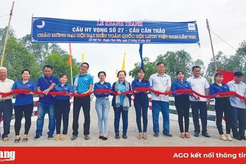 Niềm vui từ những chiếc cầu nông thôn