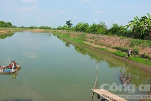 Nông dân phá sản vì huyện cho thuê đất công không qua đấu giá