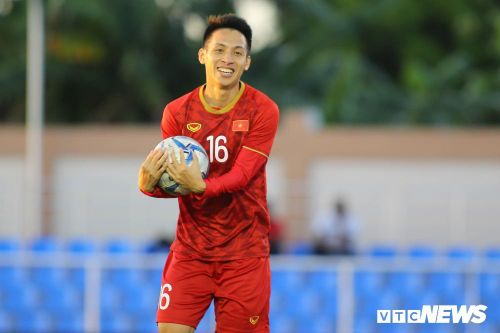 Hùng Dũng tăng giá mạnh nhất V-League, bỏ xa Công Phượng, Tuấn Anh