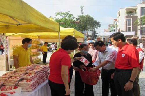 Tháng Nhân đạo năm 2020 hỗ trợ hơn 562.000 lượt người