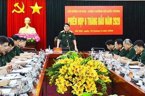 Hội đồng Thi đua - Khen thưởng Bộ Quốc phòng họp phiên 6 tháng đầu năm