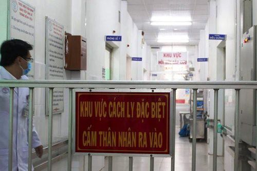 Số người mắc Covid-19 tăng thêm 7 người nhập cảnh từ Kuwait