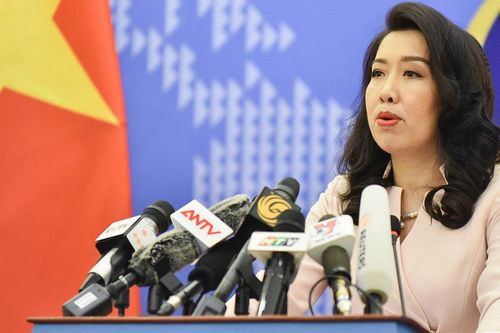 Từng bước nối lại đi lại với một số nước trên cơ sở bảo đảm phòng dịch COVID-19