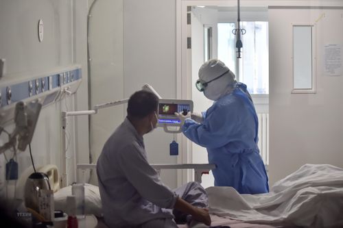 Virus SARS-CoV-2 lây truyền mạnh giữa những người cùng một nhà